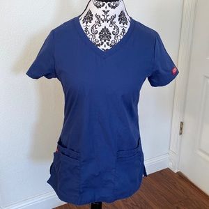 Dickies scrub top